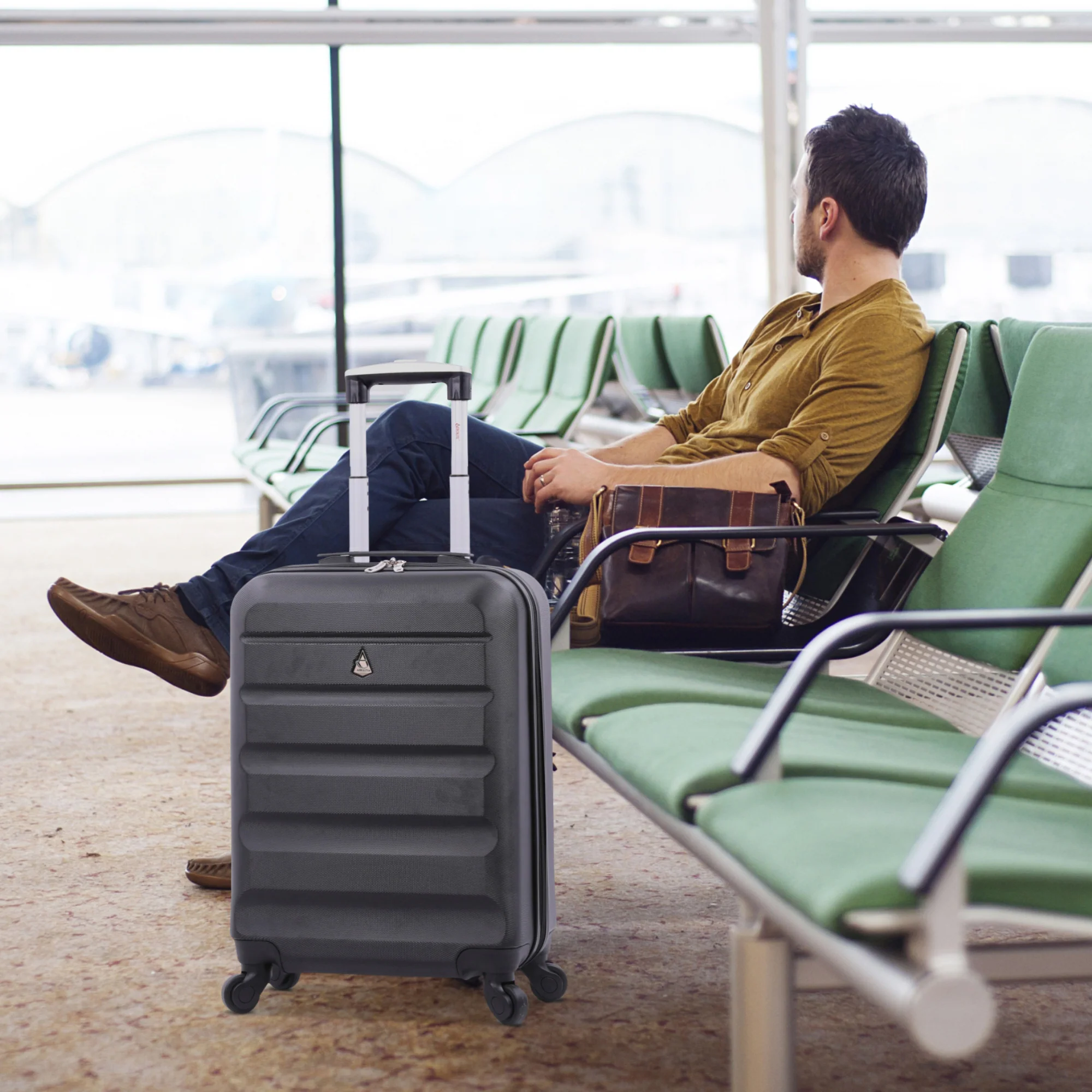 Aerolite 55x38x20cm Emirates Max Size Hard Shell Carry On Hand Cabin Luggage Suitcase 55x38x20 with 4 Wheels,Also Fits Many Other Airlines - Image 15